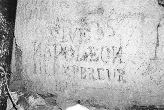 Un graffiti ancien sous le quartier de Vaugirard: Vive l'Empereur Napoléon III, 1855